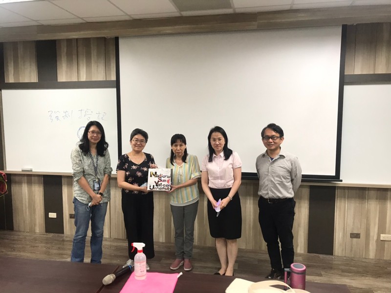1100318 國立台灣大學法律系李素華副教授演講圖片
