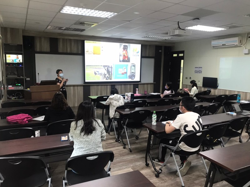 1100318 國立台灣大學法律系李素華副教授演講圖片