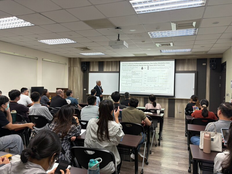 1150930 專題演講-陳保中教授圖片